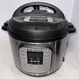 Instant Pot 6 Qt 7 in 1 Duo Pressure Cooker IP-DUO60 V3  Tested Black Silver